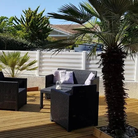 Kikine Villa *